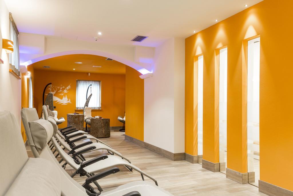 Relais San Giusto Hotel Campitello di Fassa Ngoại thất bức ảnh