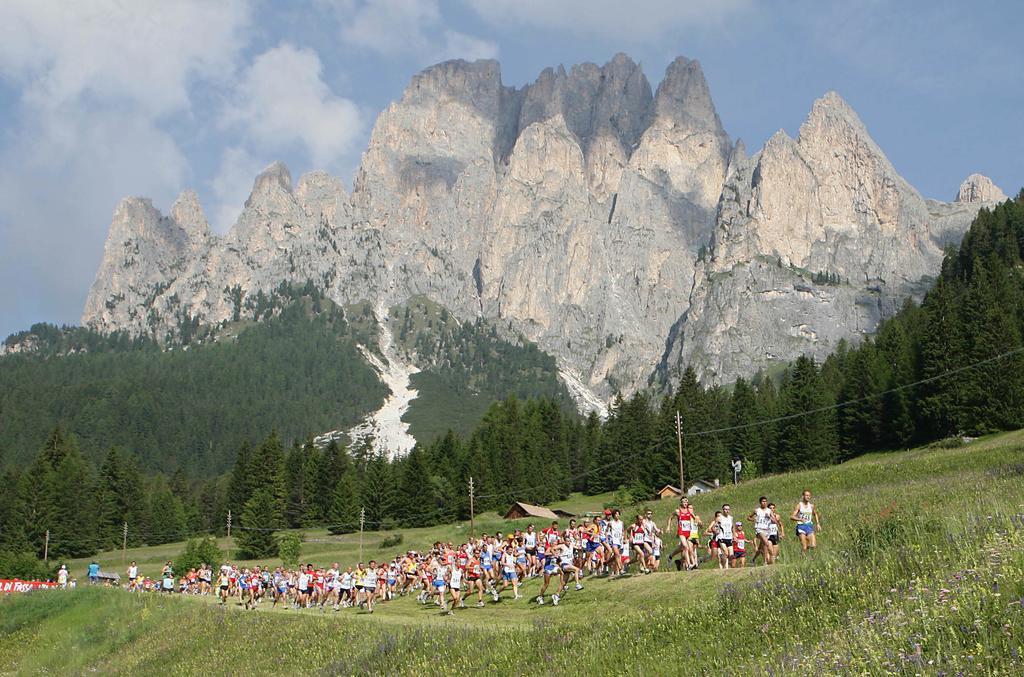 Relais San Giusto Hotel Campitello di Fassa Ngoại thất bức ảnh