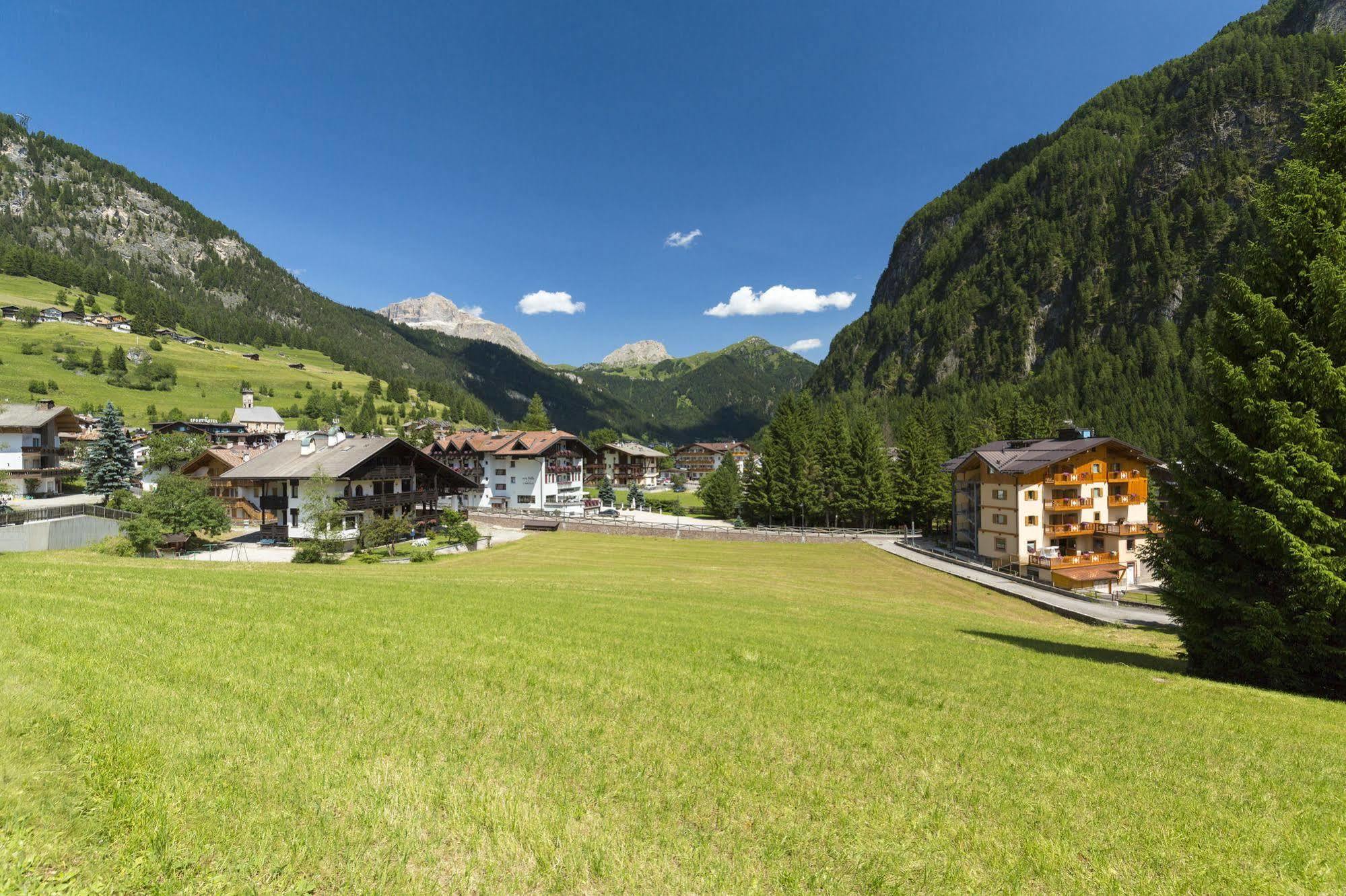 Relais San Giusto Hotel Campitello di Fassa Ngoại thất bức ảnh