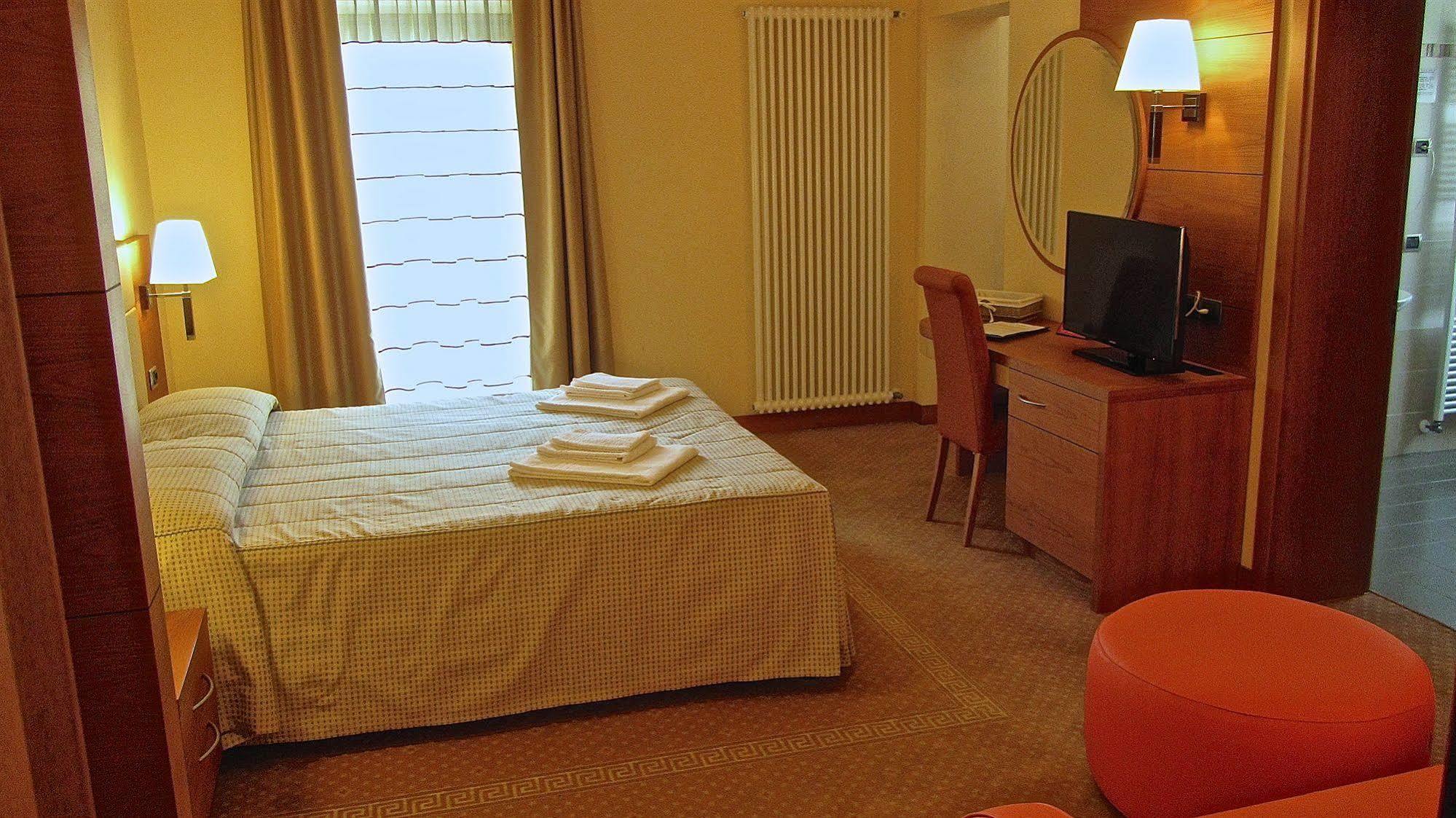 Relais San Giusto Hotel Campitello di Fassa Ngoại thất bức ảnh