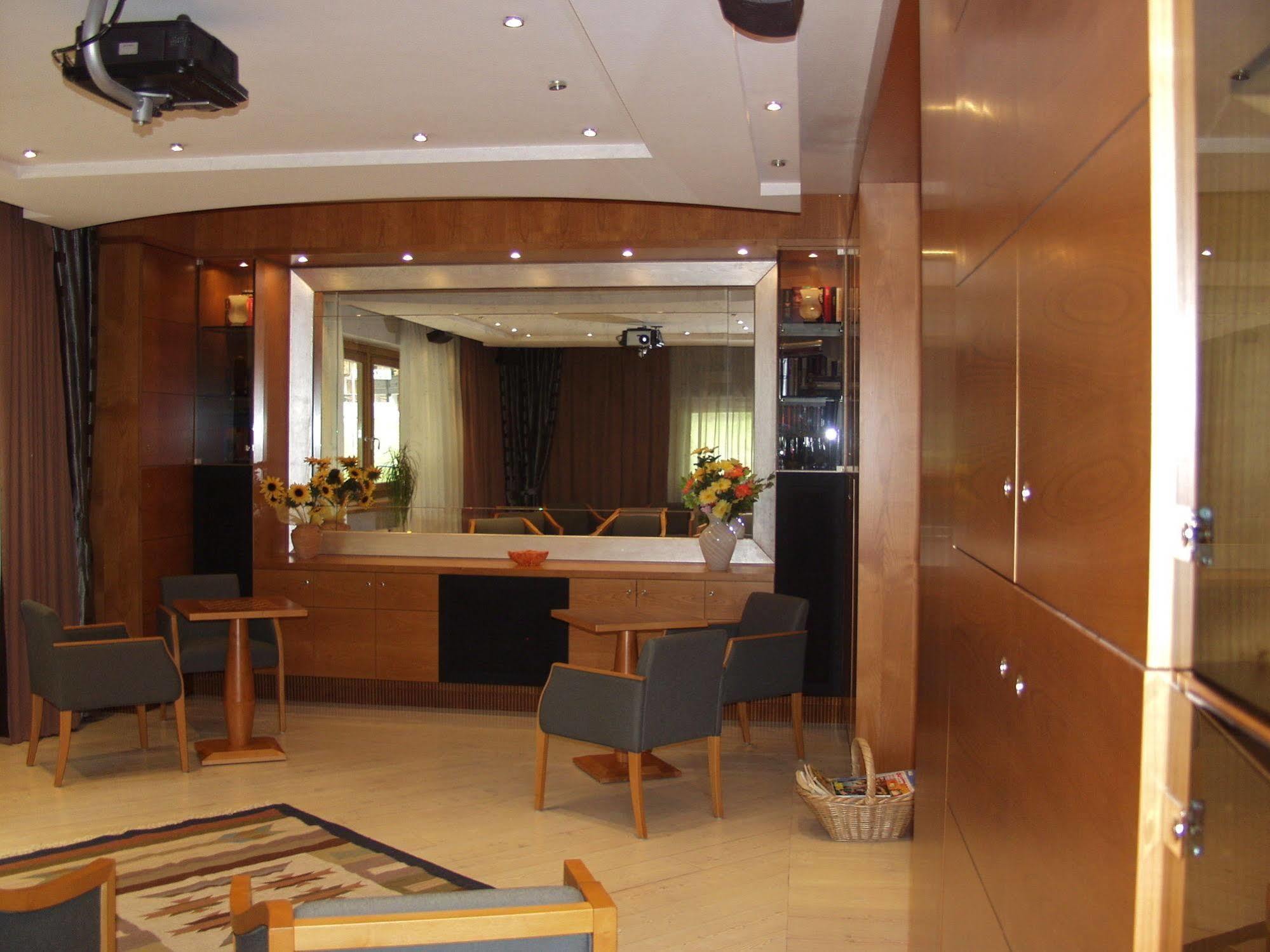 Relais San Giusto Hotel Campitello di Fassa Ngoại thất bức ảnh